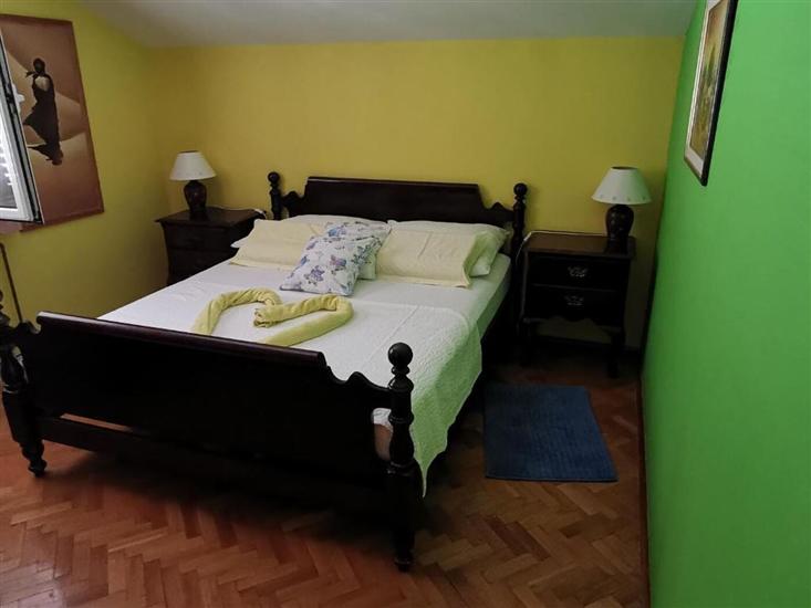 Apartment A5, for 4 persons