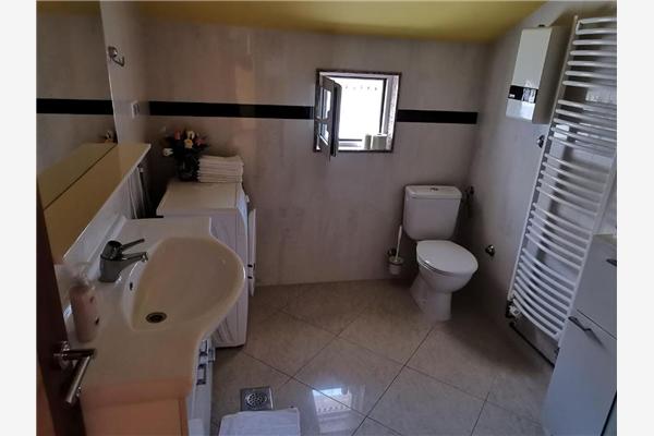 Apartment A5, for 4 persons