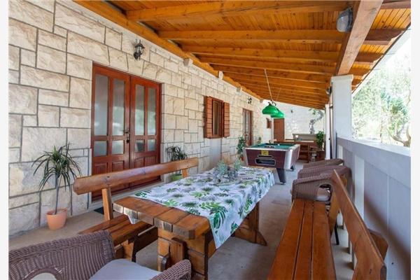 House K1, for 12 persons