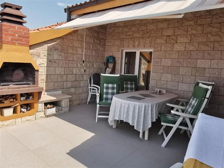 Apartment A5, for 4 persons