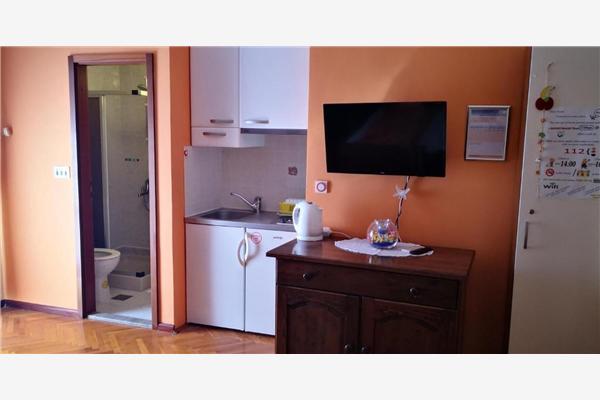 Apartment A2, for 2 persons