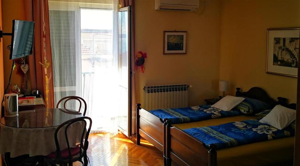 Apartment A1, for 2 persons