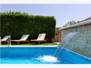 Accommodation with pool Split and Trogir riviera,BookpoolFrom 400 €