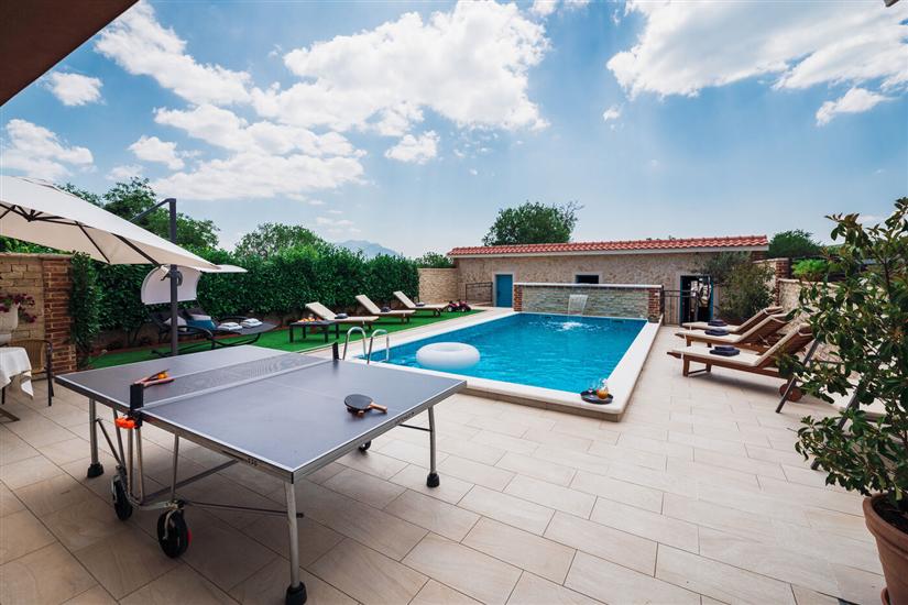 Villa Peaceful Valley with heated pool