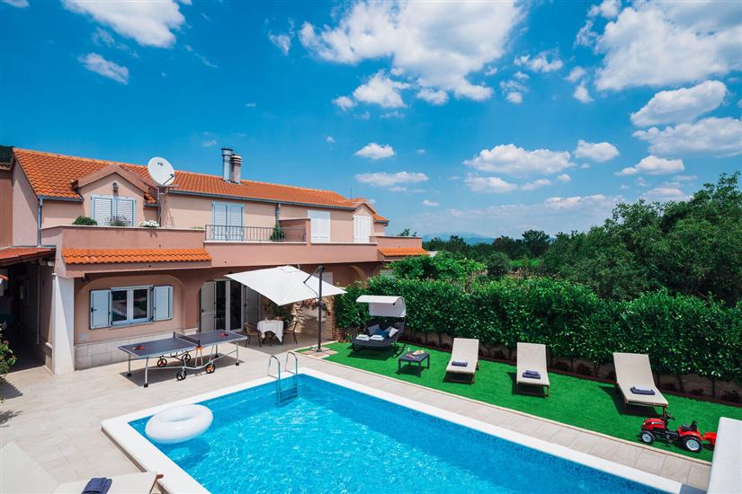 Villa Peaceful Valley with heated pool