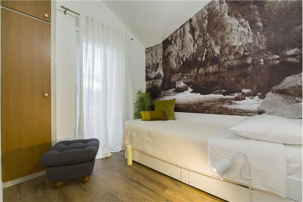 House K1, for 10 persons