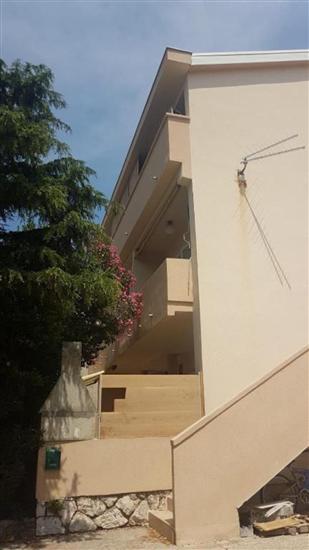 Apartment Novalja Center