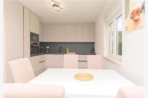 Apartman A1, na 6 osebe