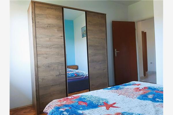 Apartment A1, for 10 persons