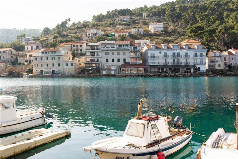 Apartments Seafront Paradise