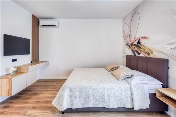 House K1, for 8 persons