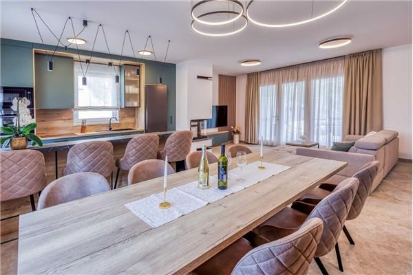 House K1, for 8 persons