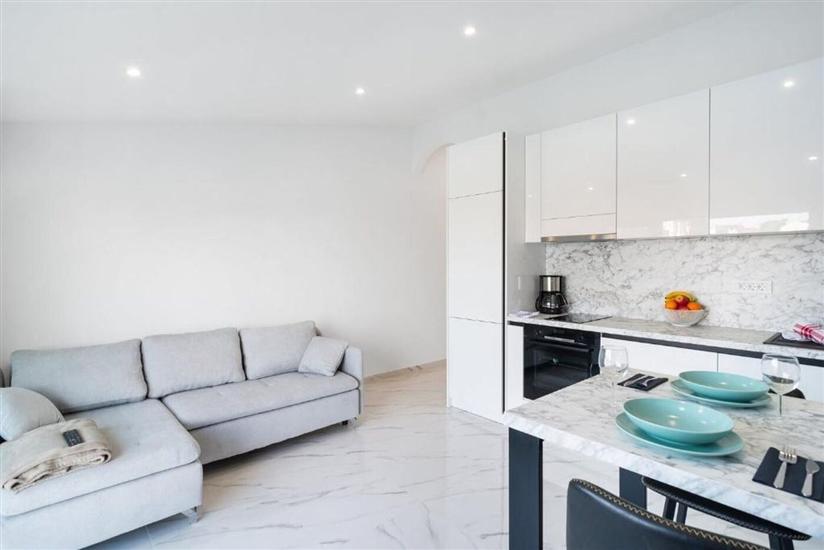 Apartment A2, for 4 persons