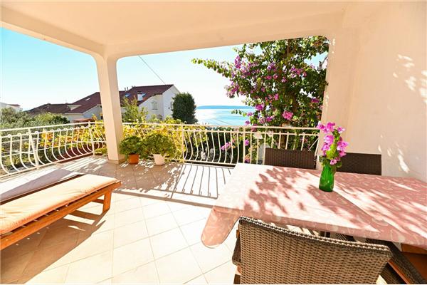 Apartment A1, for 4 persons