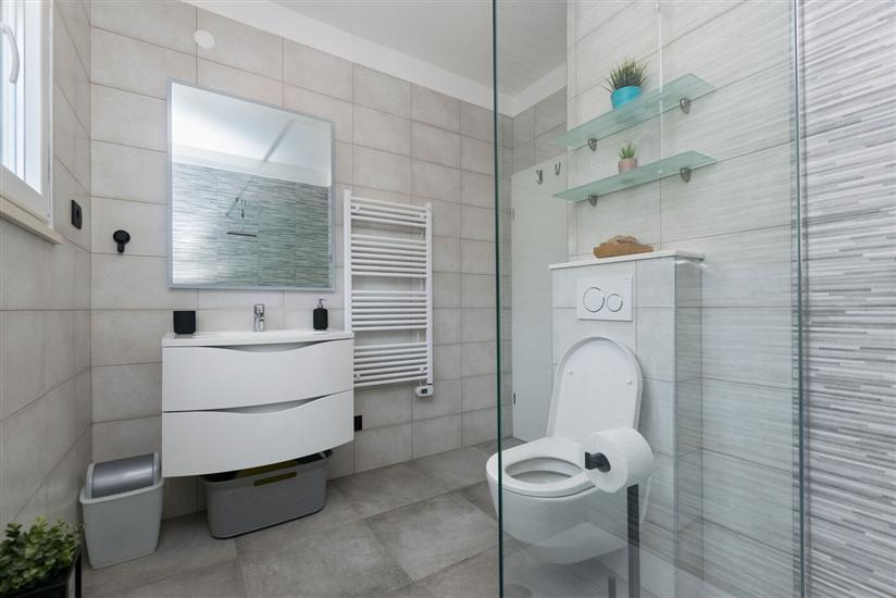 Apartment A1, for 6 persons