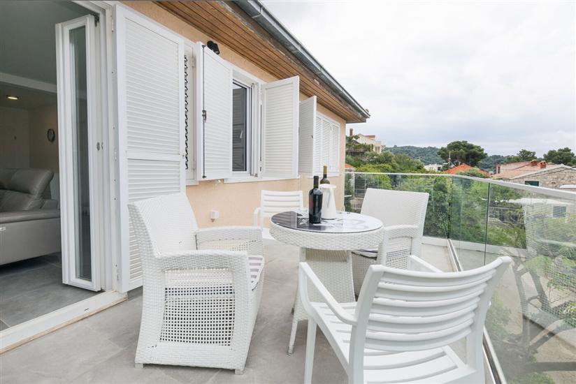 Apartment A1, for 6 persons