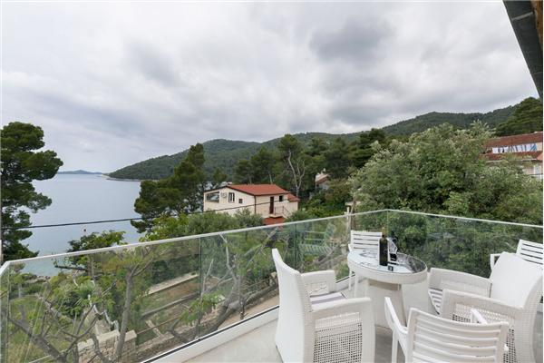 Apartment A1, for 6 persons