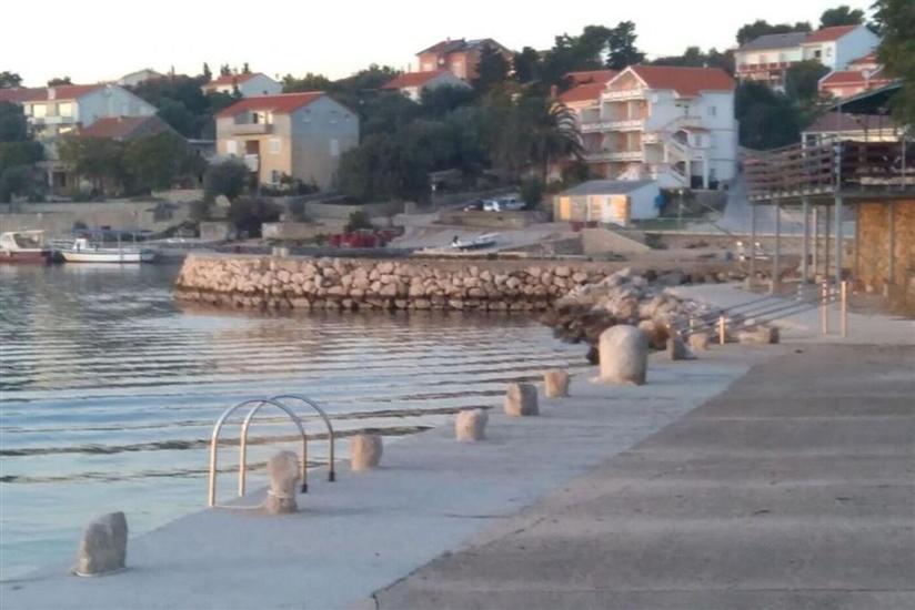 Apartments Beachfront Jakišnica