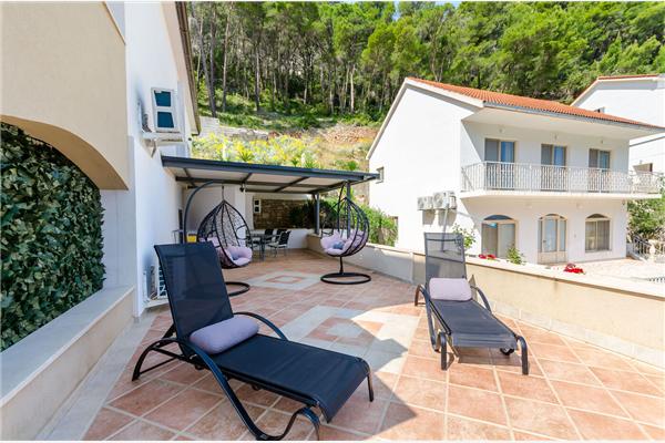 Apartment A7, for 5 persons