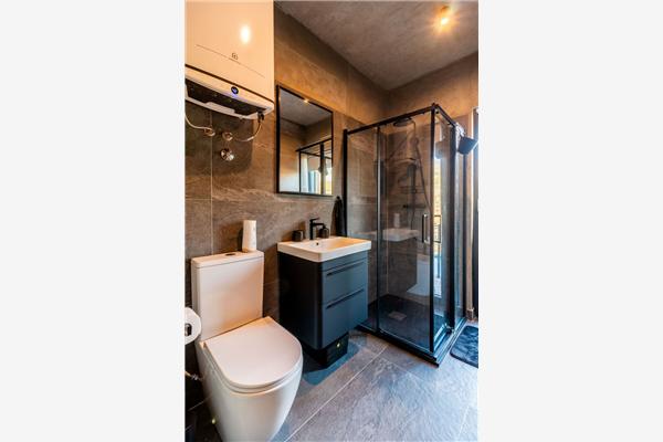 House K1, for 12 persons