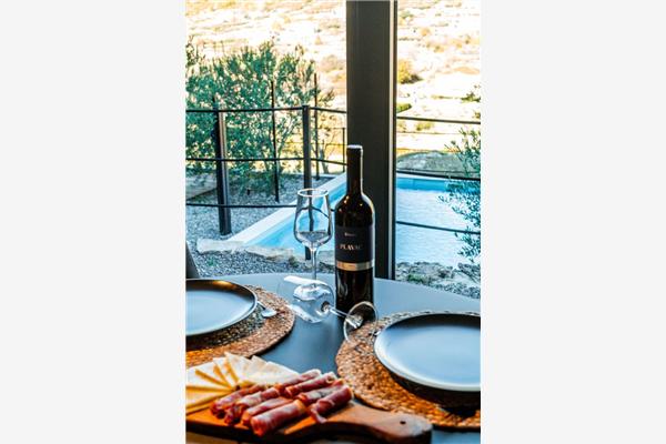 House K1, for 12 persons