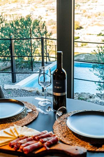 House K1, for 12 persons