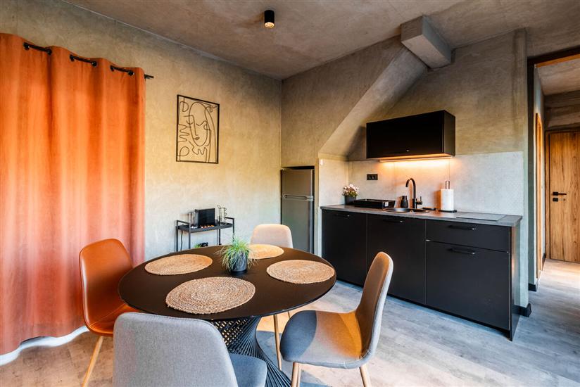 House K1, for 12 persons