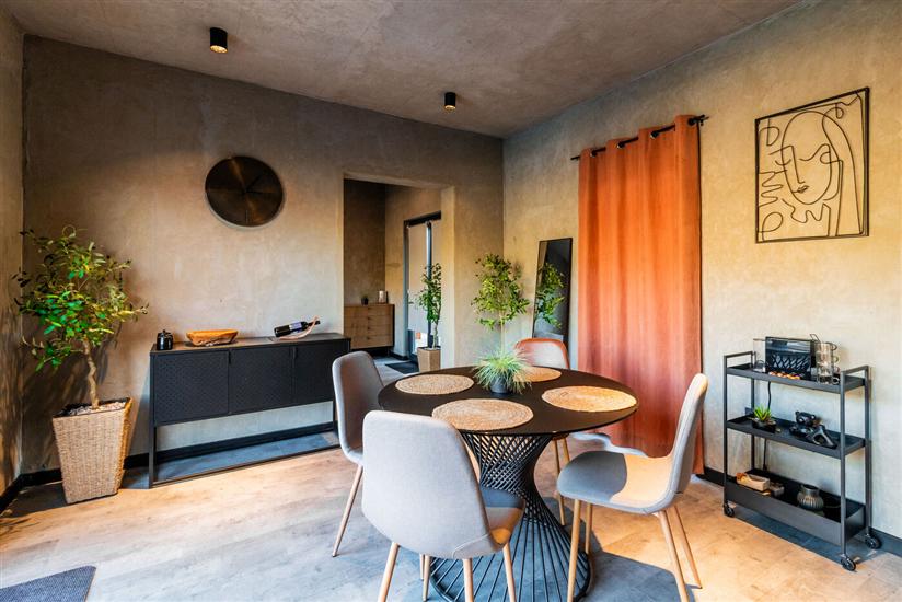 House K1, for 12 persons