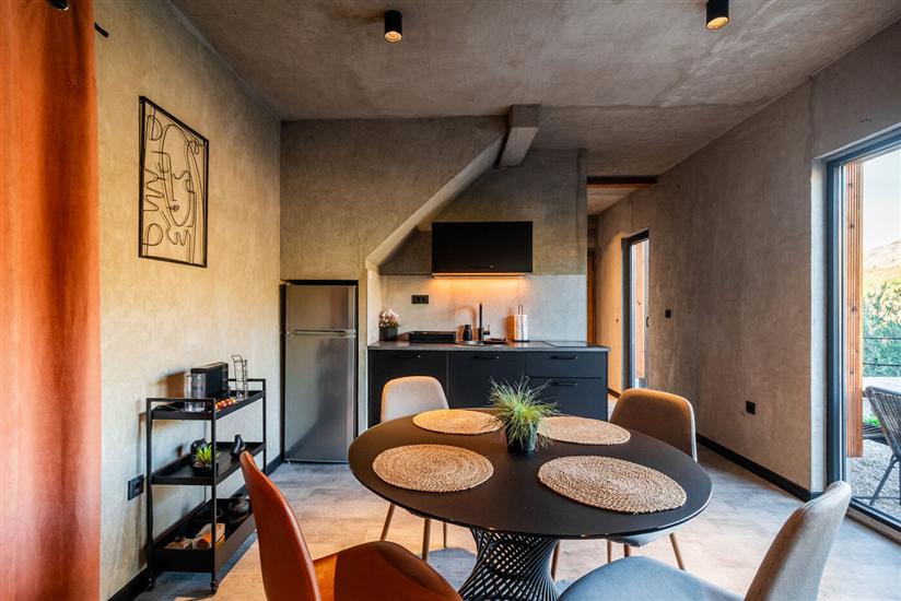 House K1, for 12 persons