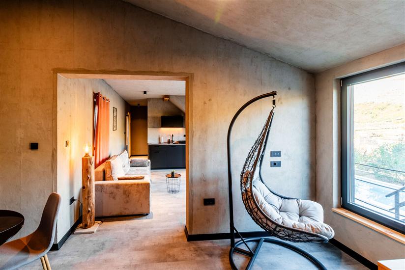 House K1, for 12 persons