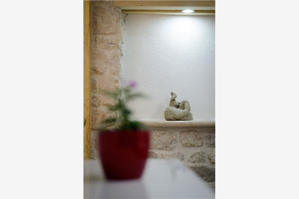 Room S1, for 2 persons