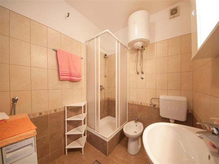 Apartment A1, for 4 persons