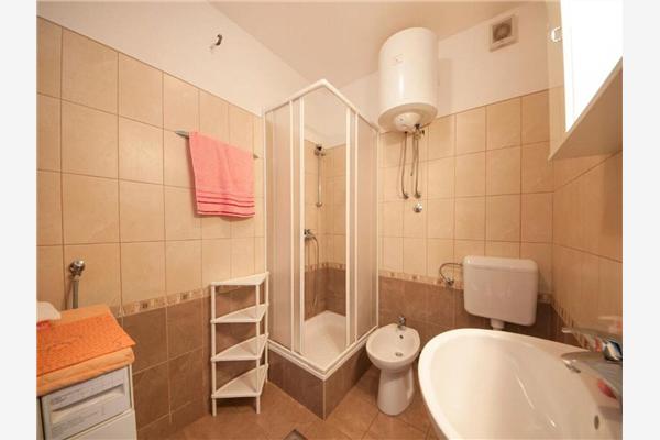 Apartment A1, for 4 persons