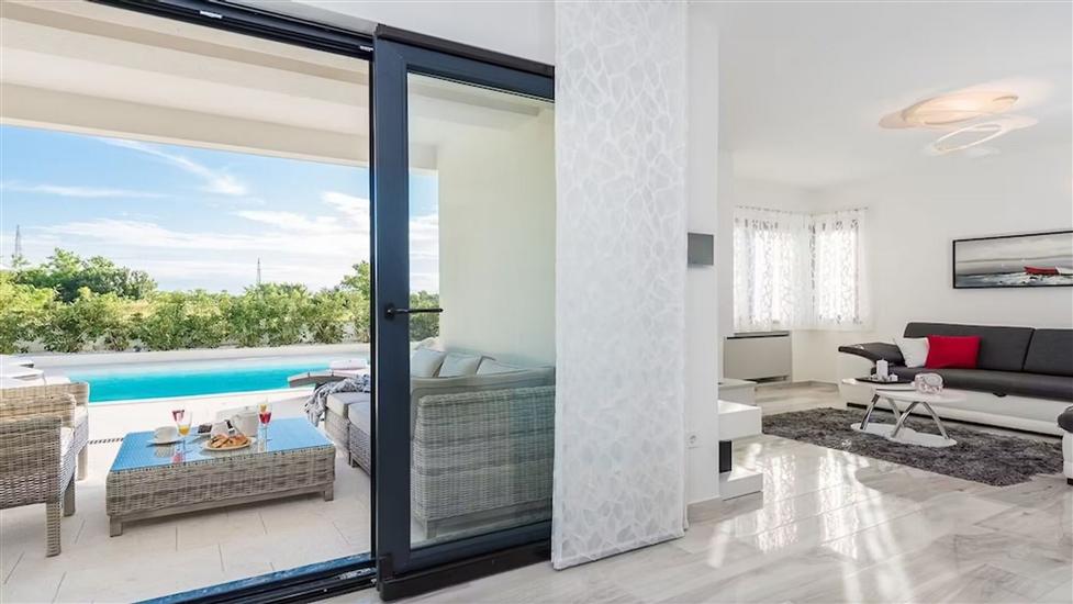 Hiša K1, na 6 osebe