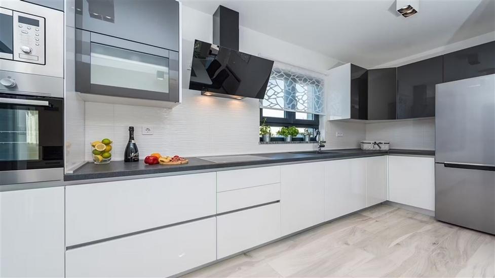 Hiša K1, na 6 osebe