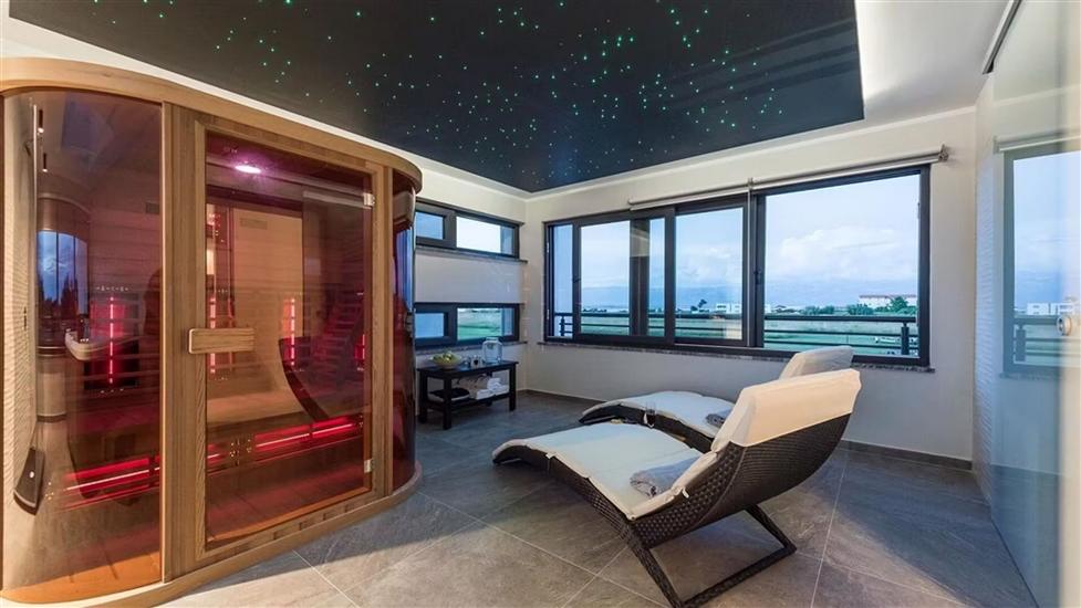 Hiša K1, na 6 osebe