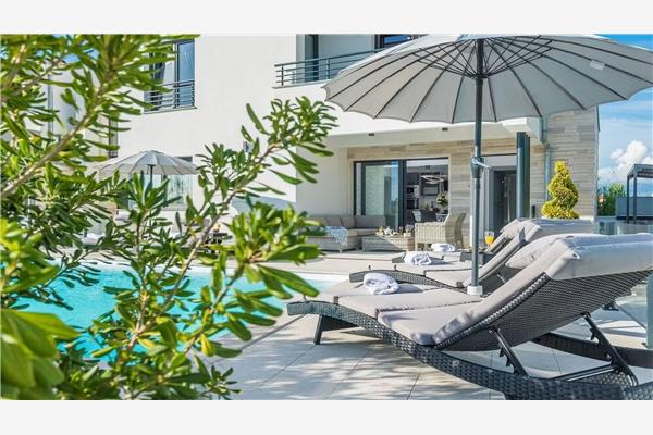 Hiša K1, na 6 osebe