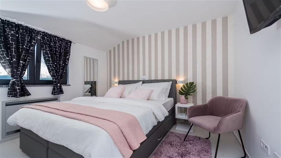 Hiša K1, na 6 osebe