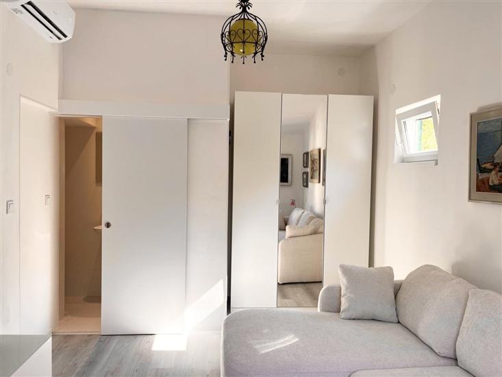 House K1, for 8 persons