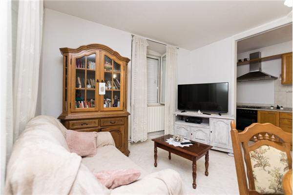 Apartment A2, for 6 persons