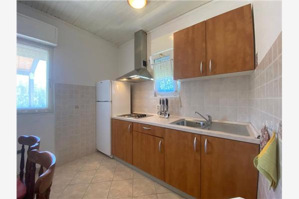 Apartment A2, for 6 persons