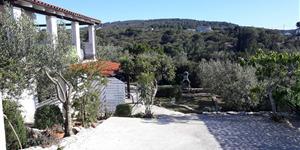 Apartment - Necujam - island Solta