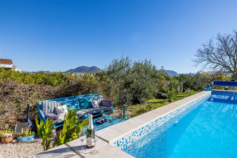 Apartments Holiday home Book