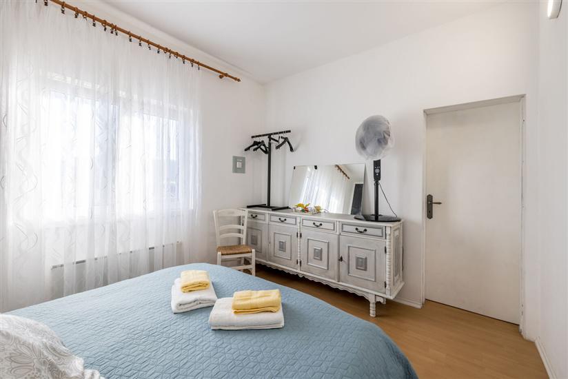 Apartment A2, for 3 persons
