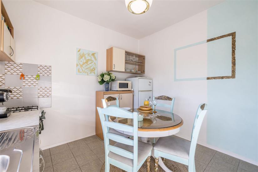 Apartment A2, for 3 persons