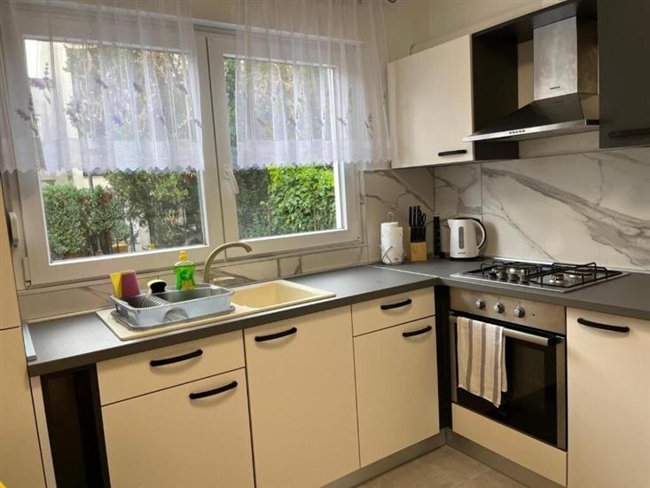 Apartment A2, for 3 persons