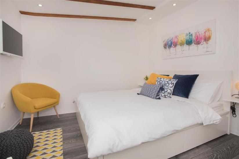 Apartment A1, for 2 persons