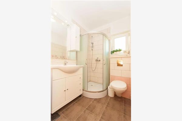 Apartman A1, na 9 osebe