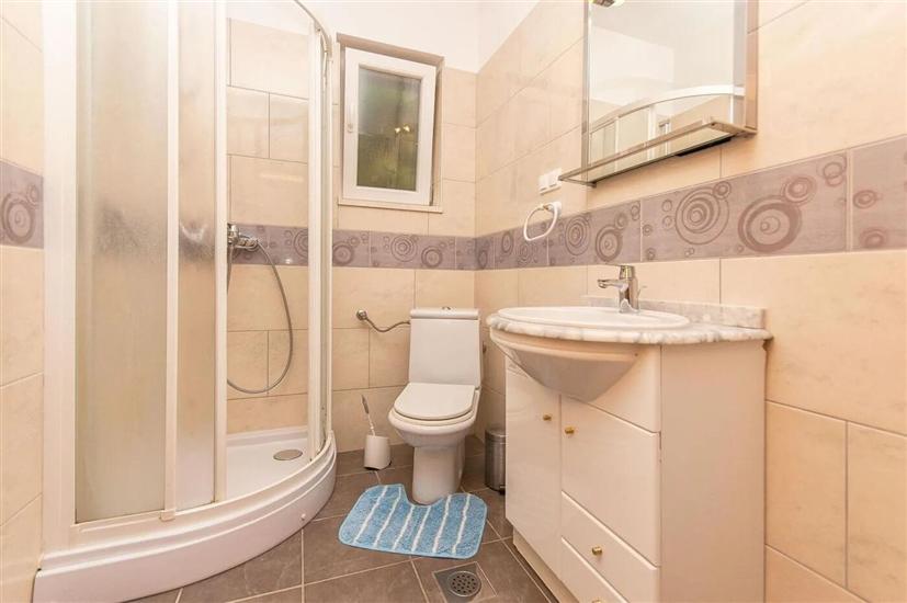 Apartman A2, na 4 osebe