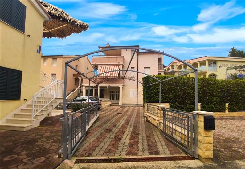 Apartment Zoran seaview